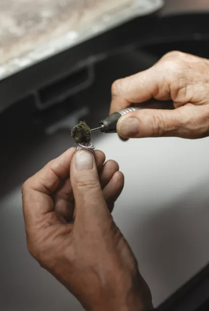 servizi riparazioni servizi riparazioni erredue